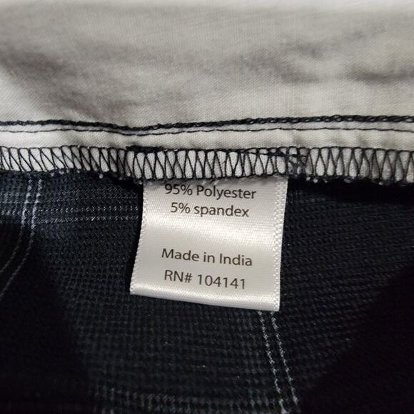 Walter Hagen Shorts Mens 38 Black Plaid Flat Front Golf Performance Outdoor - Picture 9 of 11